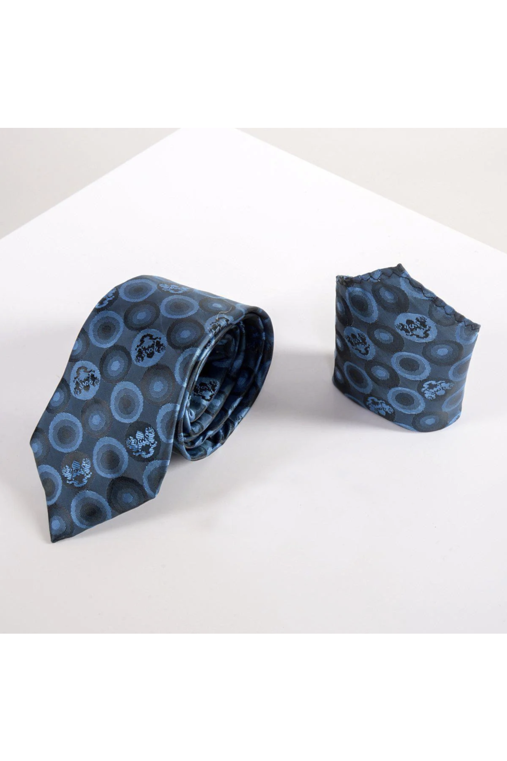 Marc Darcy Blue Bubble Lining tie, pocket square set