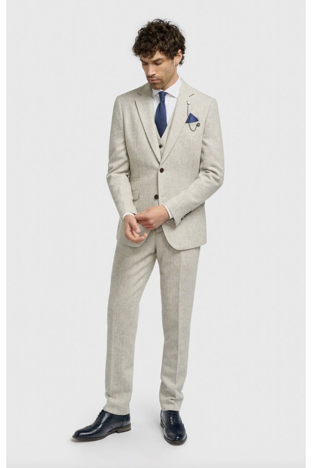 Cavani Thomas Pearl Tweed Three Piece Suit