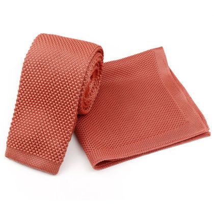 Knitted Dark Pink Tie & Pocket Square set 