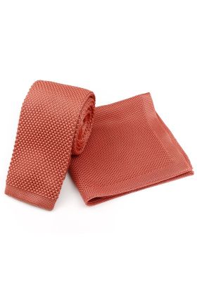 Knitted Dark Pink Tie & Pocket Square set 